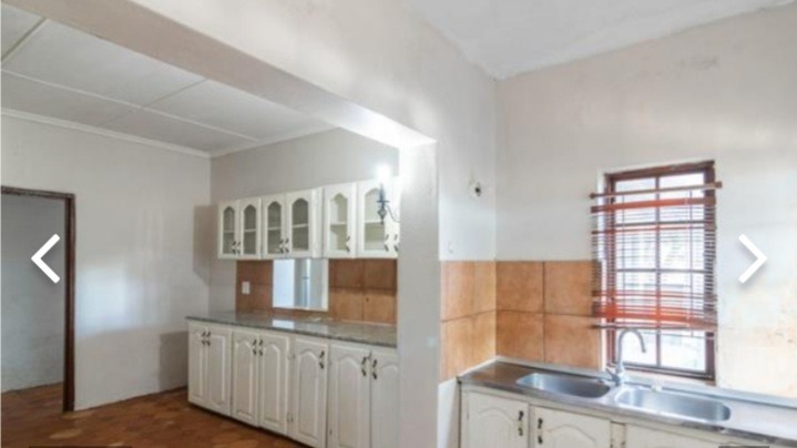 4 Bedroom Property for Sale in Abbotsford Eastern Cape
